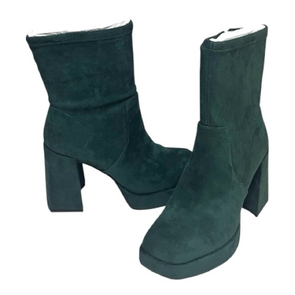 Kenneth Cole New York  Bri Stretch Boot Hunter Green Faux Suede Look size 6.5